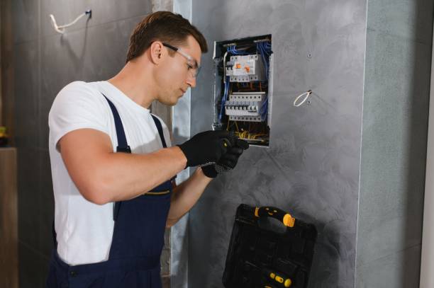 Best Commercial Electrician Services  in Frederick, OK